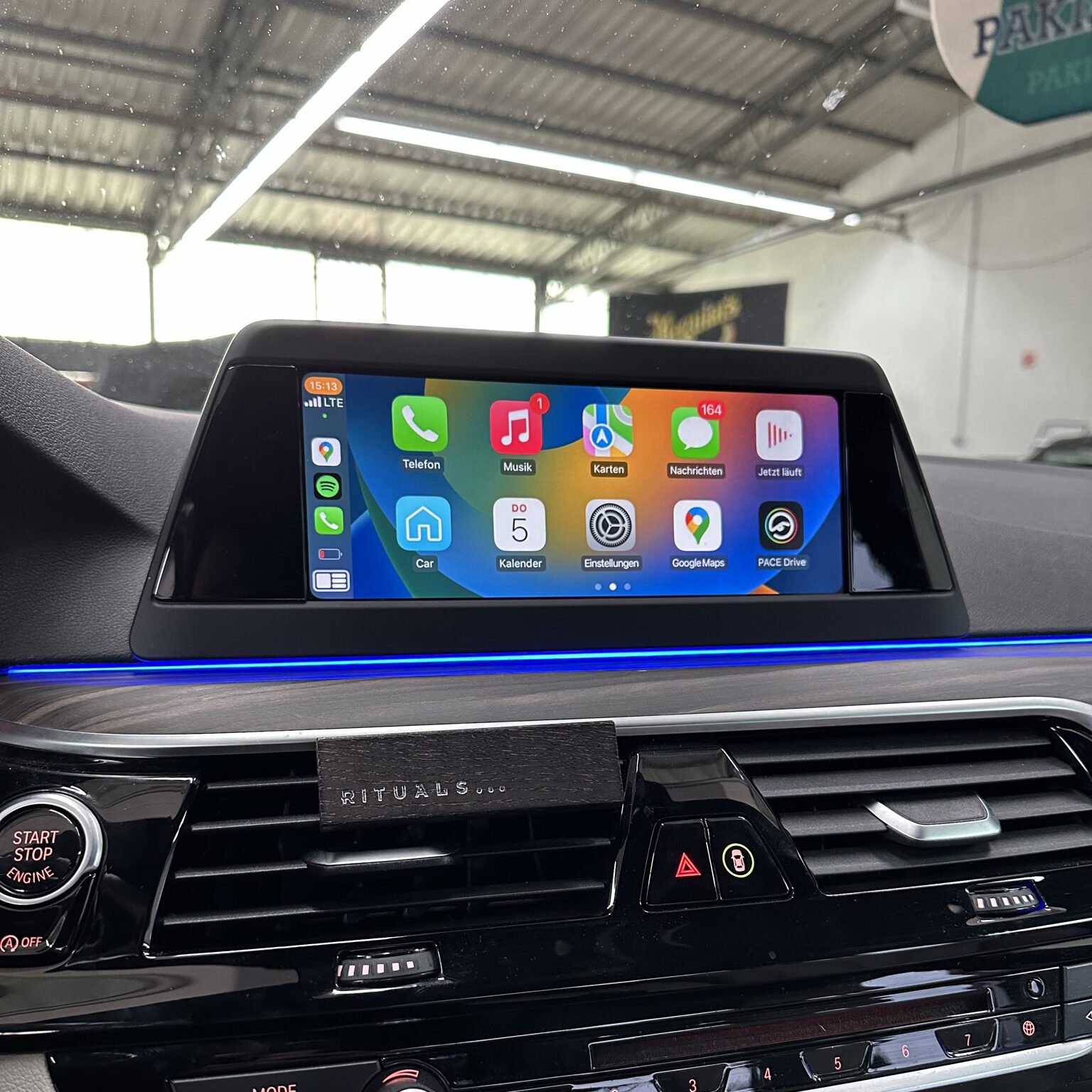 Apple CarPlay auf dem Bildschirm eines BMW